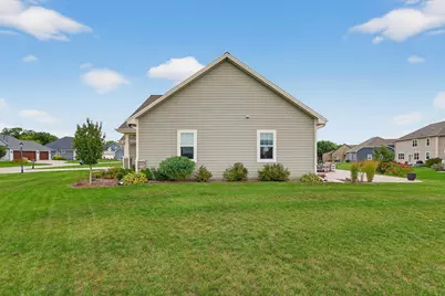 N88W18601  Duke St, Menomonee Falls, WI 53051 - Photo 31