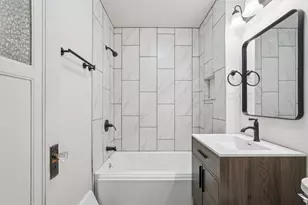 9208 W Swan Cir, Milwaukee, WI 53225 - Photo 19