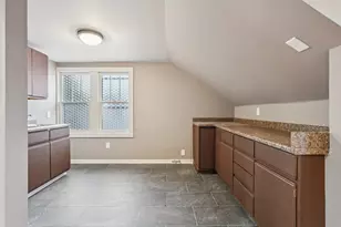 9208 W Swan Cir, Milwaukee, WI 53225 - Photo 21