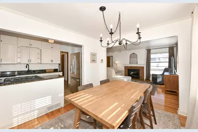 2919 N 89th St, Milwaukee, WI 53222 - Photo 11