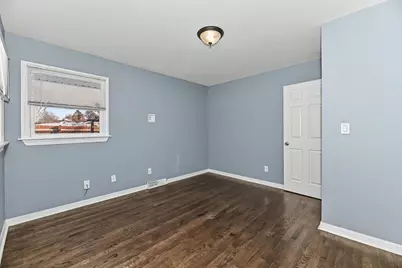 8822 W Dogwood St, Milwaukee, WI 53224 - Photo 21