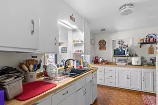 4213 Menasha Ave, Manitowoc, WI 54220 - Photo 15