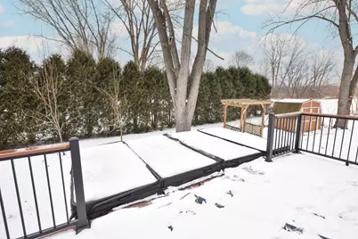 10156 S Nicholson Rd, Oak Creek, WI 53214 - Photo 35