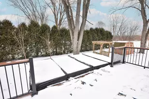 10156 S Nicholson Rd, Oak Creek, WI 53214 - Photo 35