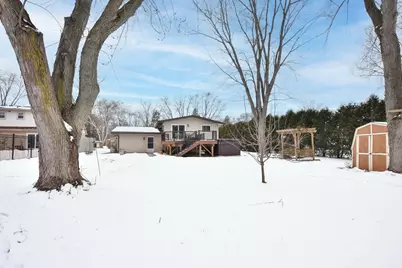 10156 S Nicholson Rd, Oak Creek, WI 53214 - Photo 31