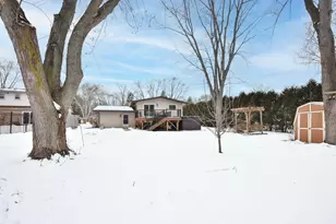 10156 S Nicholson Rd, Oak Creek, WI 53214 - Photo 31