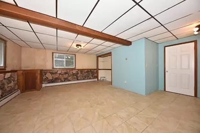 10156 S Nicholson Rd, Oak Creek, WI 53214 - Photo 21