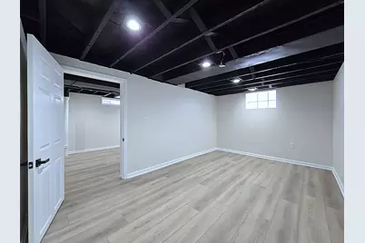 2546 S 13th St, Milwaukee, WI 53215 - Photo 37