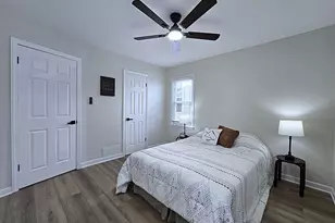 2546 South 13th Street, Milwaukee, WI 53215 - Photo 29