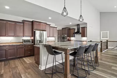 W399S10935  Connor Dr, Eagle, WI 53119 - Photo 5