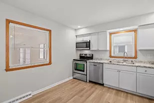 1156 Orchard Dr, Sheboygan, WI 53081 - Photo 3