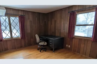 N85W17745  Ann Ave, Menomonee Falls, WI 53051 - Photo 37