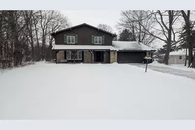 N85W17745  Ann Ave, Menomonee Falls, WI 53051 - Photo 1