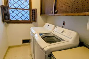 N85W17745 Ann Ave, Menomonee Falls, WI 53051 - Photo 25