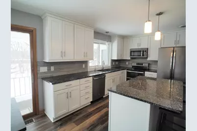 225 N Concord Ave, Watertown, WI 53094 - Photo 29