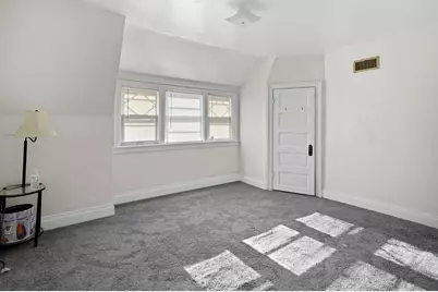 510  De Koven Ave, Racine, WI 53403 - Photo 15