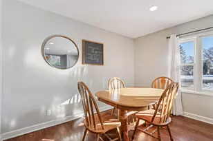 N51W14296 Lancaster Ave, Menomonee Falls, WI 53051 - Photo 9