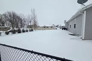 503 Pine Hollow Pl, Watertown, WI 53094 - Photo 33