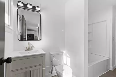 1001 E Doty Pl, Milwaukee, WI 53207 - Photo 9