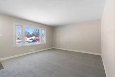 1001 E Doty Pl, Milwaukee, WI 53207 - Photo 7