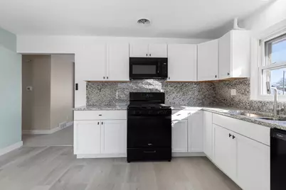 1001 E Doty Pl, Milwaukee, WI 53207 - Photo 17