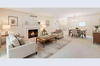 11015 N Balsam Tree Ct, Mequon, WI 53092 - Photo 9