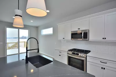 1021  Elderberry Rd, Oconomowoc, WI 53066 - Photo 17