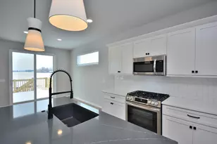 1021 Elderberry Rd, Oconomowoc, WI 53066 - Photo 17