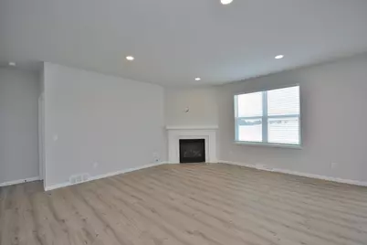 1021  Elderberry Rd, Oconomowoc, WI 53066 - Photo 11