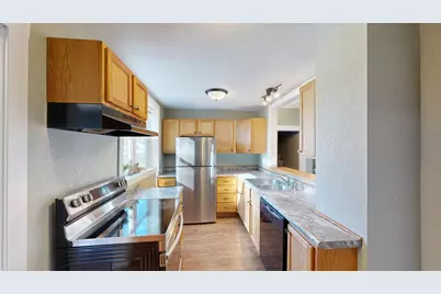 509 E Franklin St #511, Sparta, WI 54656 - Photo 11