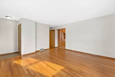 5944 S Swift Ave, Cudahy, WI 53110 - Photo 3