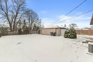 5944 S Swift Ave, Cudahy, WI 53110 - Photo 23