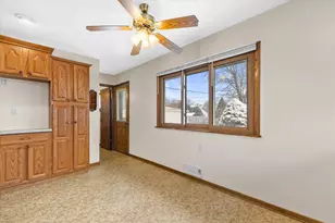 5944 S Swift Ave, Cudahy, WI 53110 - Photo 9