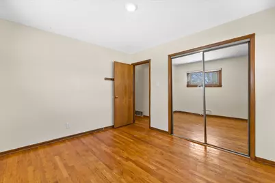 5944 S Swift Ave, Cudahy, WI 53110 - Photo 13