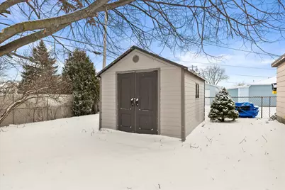5944 S Swift Ave, Cudahy, WI 53110 - Photo 25