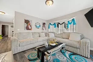 5324 N 48th St, Milwaukee, WI 53218 - Photo 3