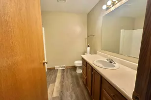 335 Nicole Ct, Pewaukee, WI 53072 - Photo 13