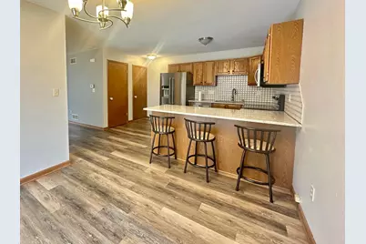 335  Nicole Ct, Pewaukee, WI 53072 - Photo 11