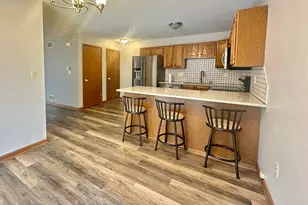 335 Nicole Ct, Pewaukee, WI 53072 - Photo 11