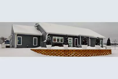 164  Heinig Way, Holmen, WI 54636 - Photo 3