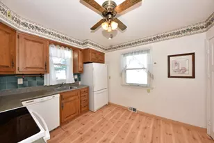 4949 N Berkeley Blvd, Whitefish Bay, WI 53217 - Photo 23