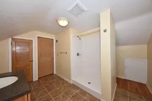 4949 N Berkeley Blvd, Whitefish Bay, WI 53217 - Photo 11