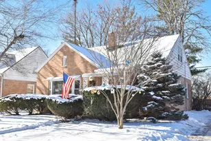 4949 N Berkeley Blvd, Whitefish Bay, WI 53217 - Photo 15