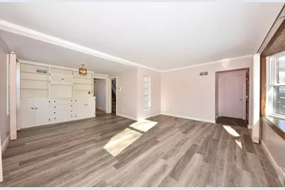 4949 N Berkeley Blvd, Whitefish Bay, WI 53217 - Photo 21