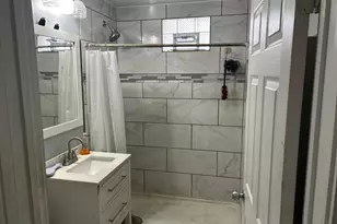 1535 S 31st St, Milwaukee, WI 53215 - Photo 11