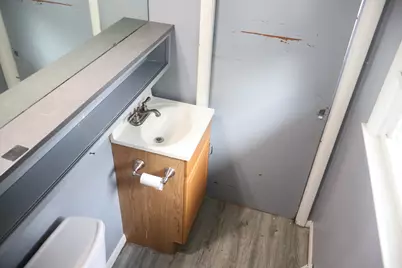 8523 W Glendale Ave, Milwaukee, WI 53225 - Photo 27