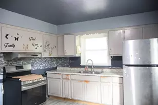 8523 W Glendale Ave, Milwaukee, WI 53225 - Photo 19