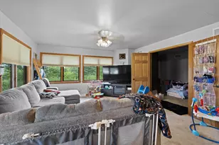 21337 Northcape St, Racine, WI 53182 - Photo 33