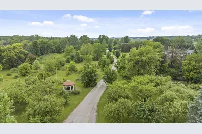 21337  North Cape St, Racine, WI 53182 - Photo 9