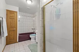 21337 Northcape St, Racine, WI 53182 - Photo 23